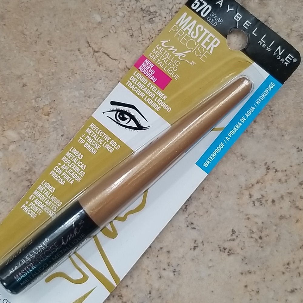 4/25 bundle item. Maybelline Metallic Liquid Eye in Solar Gold